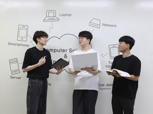 컴퓨터공학부 이미지03